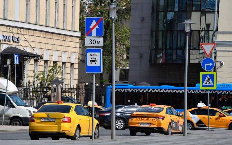
            Новая ловушка со знаками: штрафуют всех водителей, кто не разобрался
        