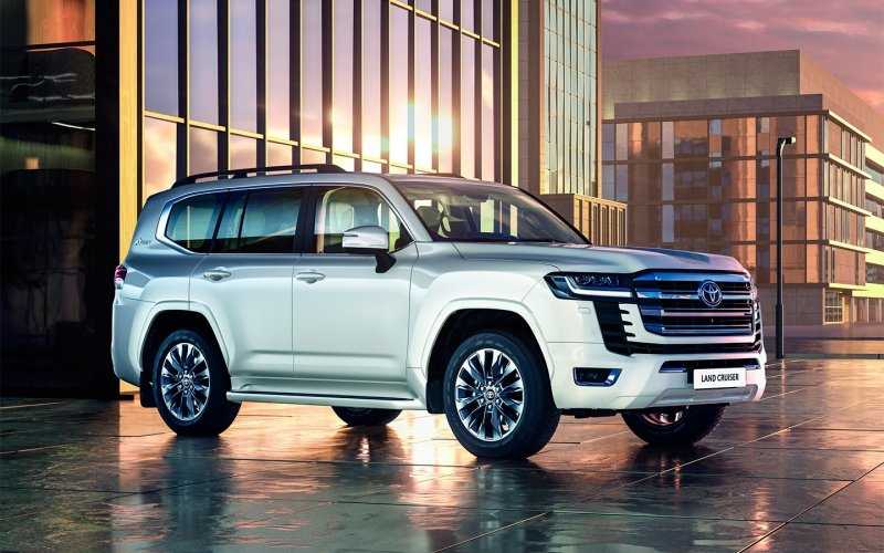 
            Toyota назвала российские цены на Land Cruiser 300
        