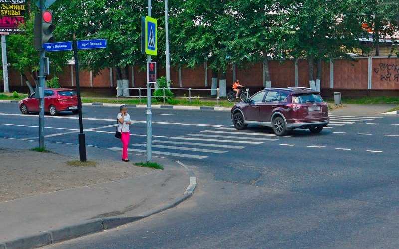 
            Срезал разметку при повороте одним колесом. Как за это накажут
        
