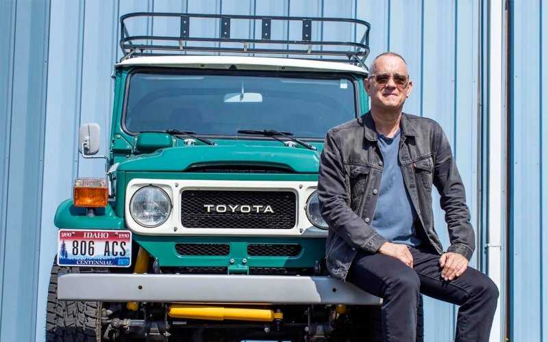 
            На аукционе продадут классический Toyota Land Cruiser Тома Хэнкса
        