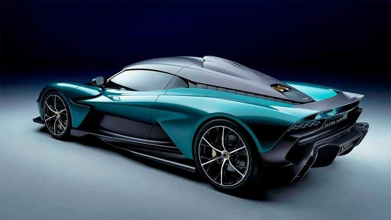
            Aston Martin представил 950-сильный гиперкар Valhalla
        