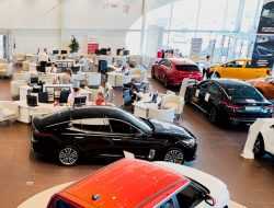 Продажи автомобилей в России в первом полугодии выросли на 37%