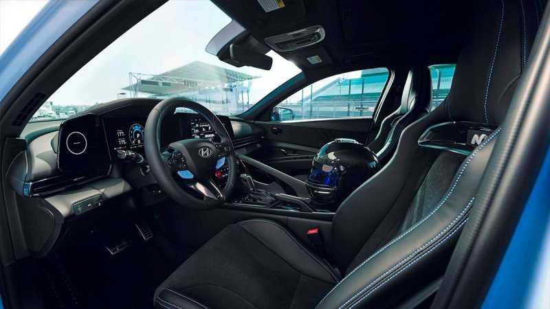 
            Hyundai представил самую мощную Elantra
        