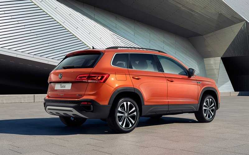 
            Volkswagen назвал российские цены новый кроссовер Taos
        