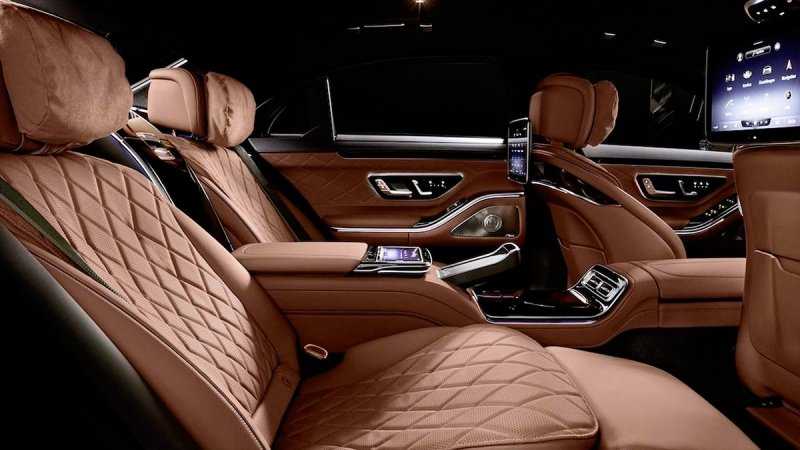 
            Mercedes выпустил бронированную версию нового S-Class
        