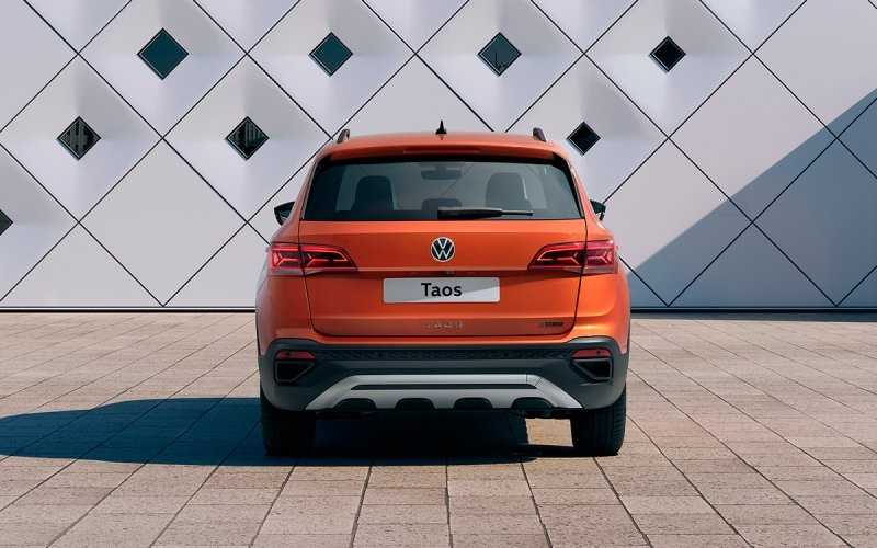 
            Volkswagen назвал российские цены новый кроссовер Taos
        
