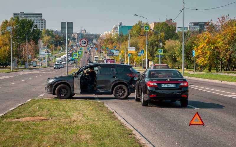 
            В ГИБДД рассказали, когда можно составить документы о ДТП без инспекторов
        