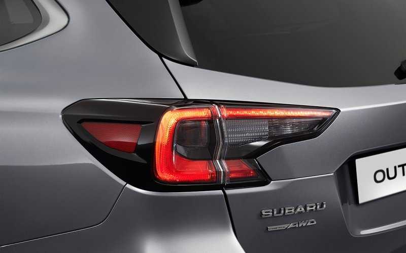 
            Subaru назвала российские цены на Outback нового поколения
        