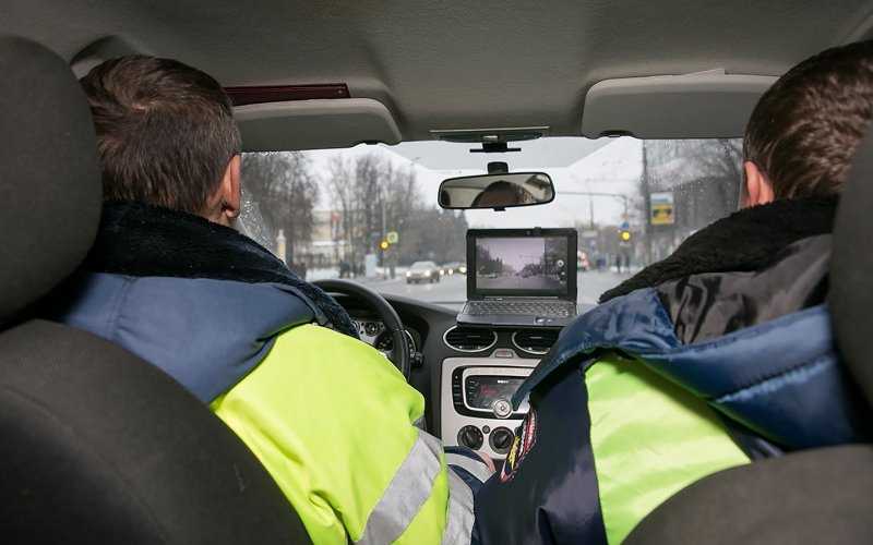 
            В Москве нарушителей ПДД будут ловить на стандартных машинах
        