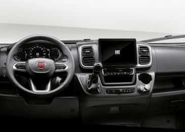 Fiat представил обновленный фургон Ducato