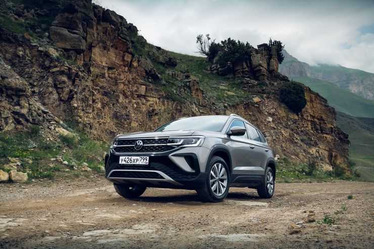 Хочу быть взрослым: первый тест-драйв бюджетного кроссовера Volkswagen Taos