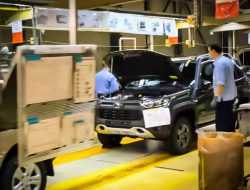 «Lada Запад Тольятти» выпустила последнюю Lada Niva Travel