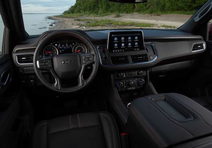 Много не бывает: первый тест-драйв нового Chevrolet Tahoe