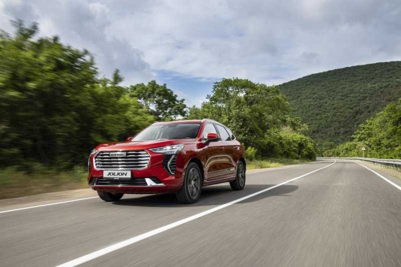 Объявлена стоимость полноприводного Haval Jolion в России