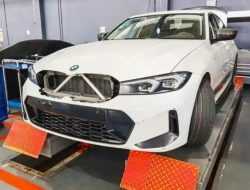 Обновленный BMW 3-Series не получит гигантские «ноздри»: первая фотография без камуфляжа