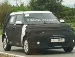 Обновленный Kia Soul впервые заметили во время тестов
