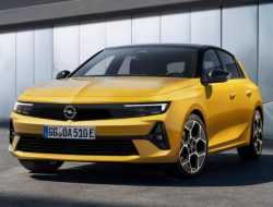 Opel Astra сменила поколение и впервые стала гибридом
