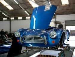 Появились новые подробности об электрической AC Cobra