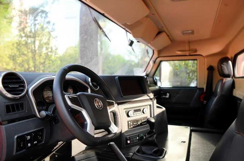 Преемник армейского Hummer H1 поступил в продажу в Китае