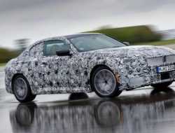 Стала известна дата премьеры нового купе BMW 2-Series
