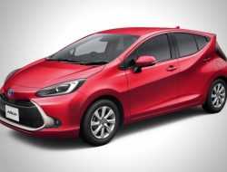 Toyota представила новый гибридный хэтчбек Aqua