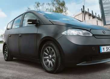 Умерший SAAB планирует выпускать замшелый электромобиль Sion