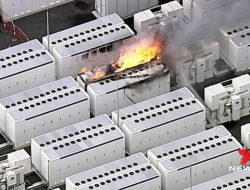 В Австралии загорелся 13-тонный аккумулятор Tesla Megapack