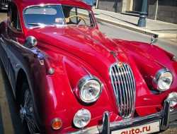 В России продают редчайший 65-летний Jaguar почти без пробега