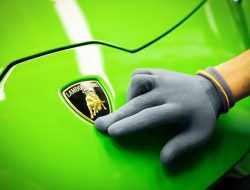 Завод Lamborghini обеспечен заказами на суперкары до весны 2022 года