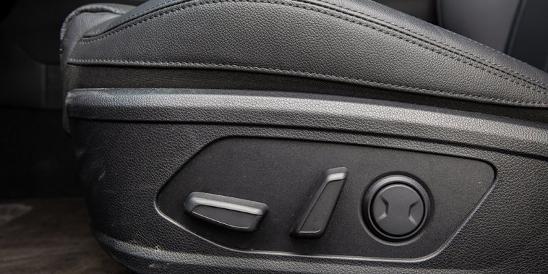 
            Лига чемпионов: сравнительный тест Camry, Kia K5 и Octavia
        