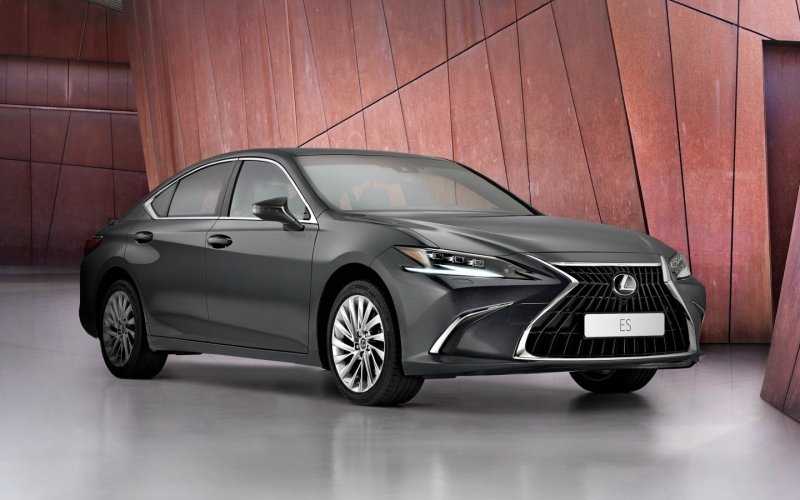 
            Lexus объявил российские цены на обновленный седан ES
        