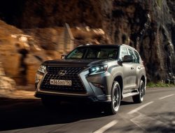 Lexus назвал стоимость обновленного внедорожника GX 460 в России