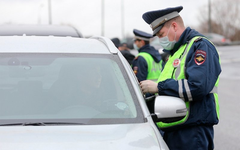 
            В Москве инспекторы ГИБДД поймали 293 тысячи должников по штрафам
        