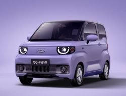 Chery выпустила доступный электрокар с «цифровой экосистемой»