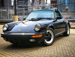 35-летний Porsche 911 Carrera, принадлежавший Тому Крузу, пустят с молотка за 3,8 миллиона рублей