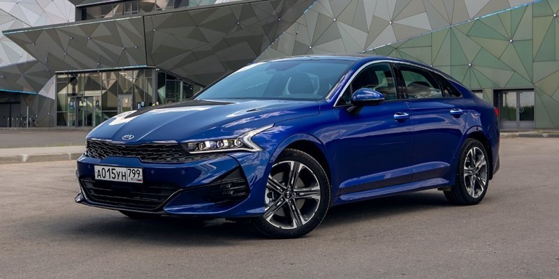 
            Лига чемпионов: сравнительный тест Camry, Kia K5 и Octavia
        