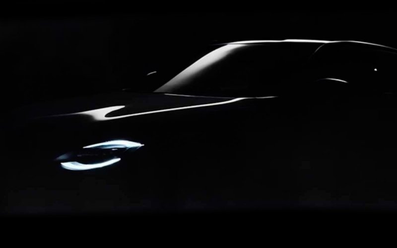 
            Nissan анонсировал премьеру нового спорткара сразу на трех видео
        