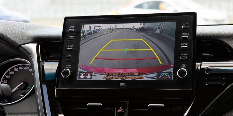 
            Лига чемпионов: сравнительный тест Camry, Kia K5 и Octavia
        