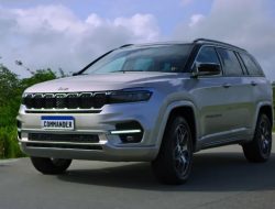 Jeep выпустил новый семиместный кроссовер