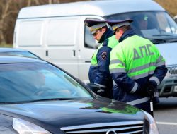 Новые правила страхования и российский внедорожник. Автоновости недели