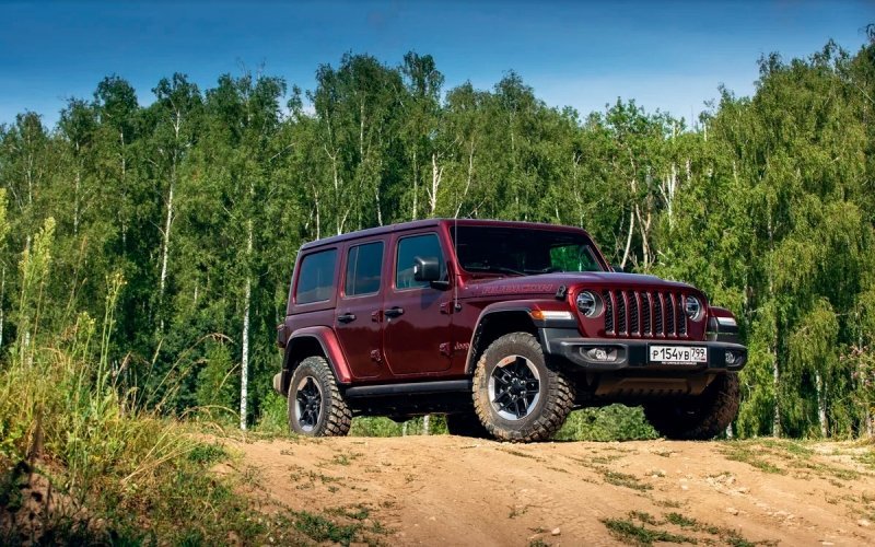 
            Детство в раме. Тест-драйв Jeep Wrangler Rubicon
        