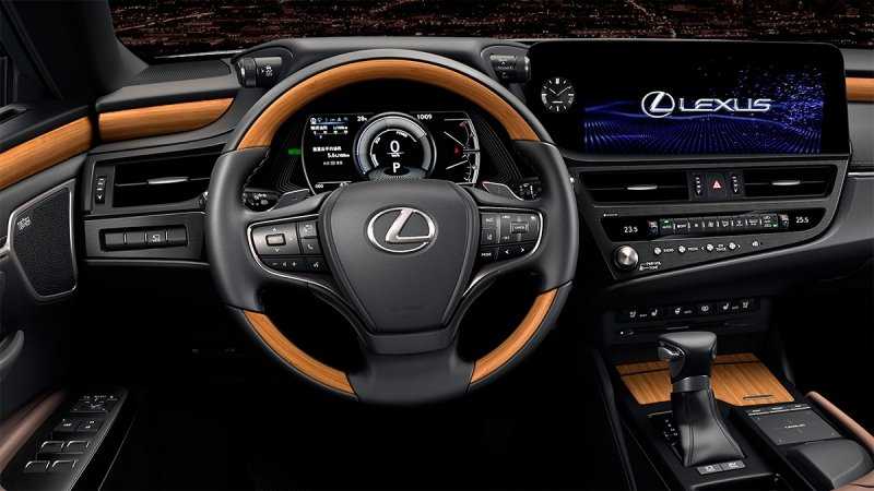 
            Lexus объявил российские цены на обновленный седан ES
        