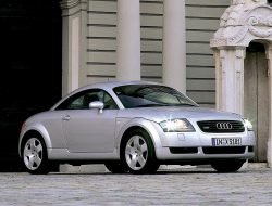 Audi отзывает в России четыре модели из-за небезопасных подушек безопасности