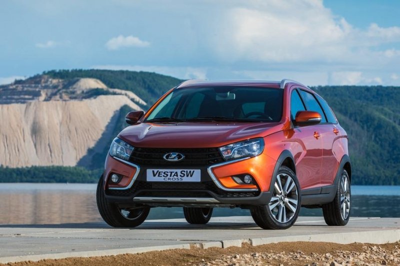 АвтоВАЗ обязал дилеров дооснастить автомобили Lada