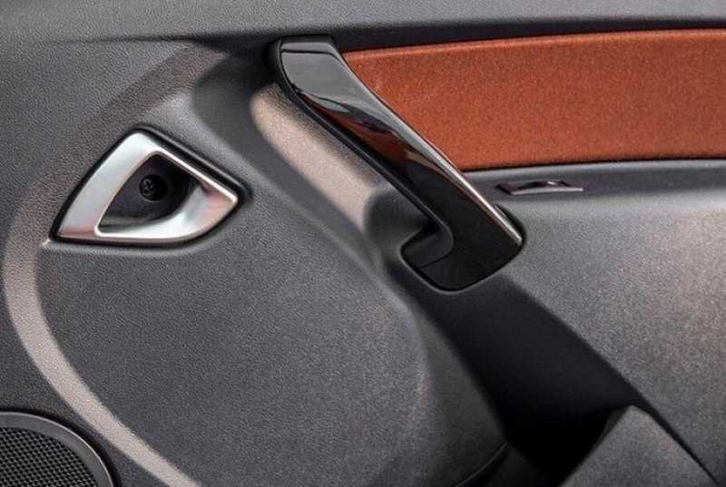 АвтоВАЗ удешевил интерьер «вседорожной» Lada Granta