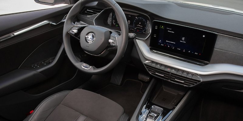 
            Лига чемпионов: сравнительный тест Camry, Kia K5 и Octavia
        
