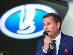 Бывший руководитель АвтоВАЗа возглавил производство Chevrolet в Узбекистане