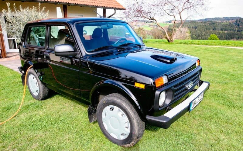 
            В Германии разработали электрическую Lada Niva. Фото и цены
        