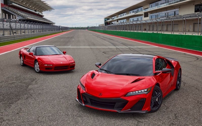 
            Быстрейшая версия суперкара Acura NSX получила 608-сильный мотор
        