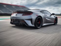 Первый экземпляр суперкара Acura NSX Type S продали за $1,1 млн
